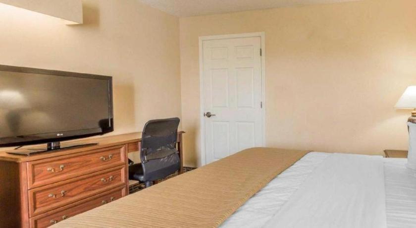 Rodeway Inn Sylacauga Hwy 280 エクステリア 写真