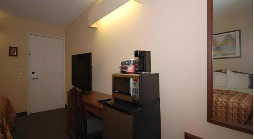 Rodeway Inn Sylacauga Hwy 280 エクステリア 写真